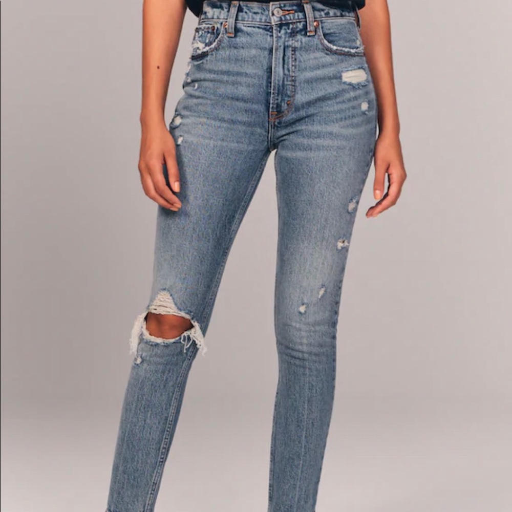 brand new abercrombie & fitch skinny jeans